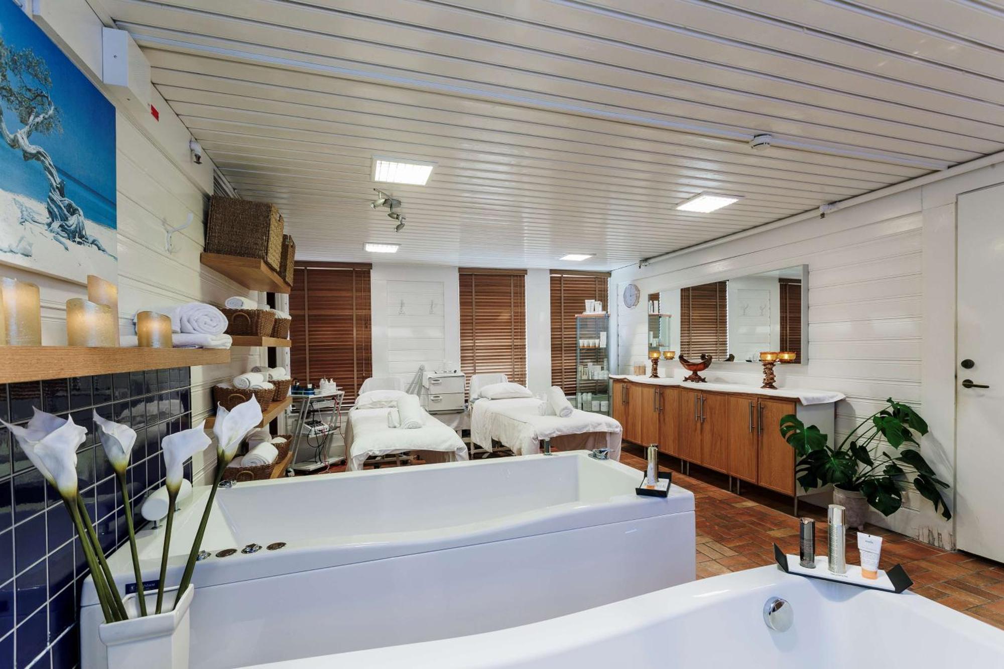 Scandic Star Hotel 4*